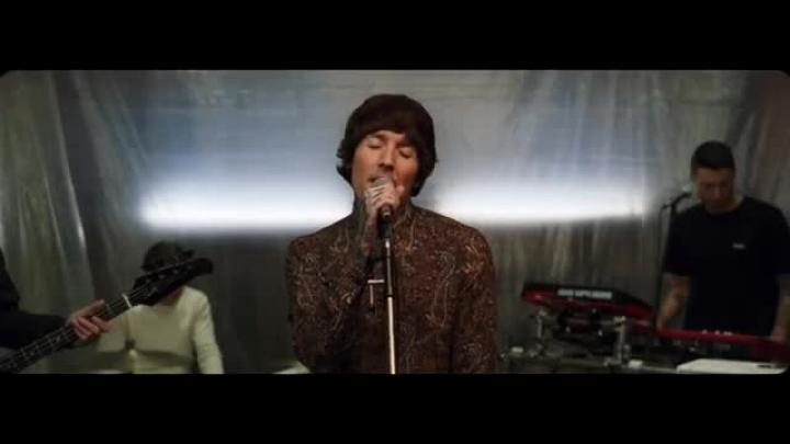 скачать клип Bring Me The Horizon - Oh No