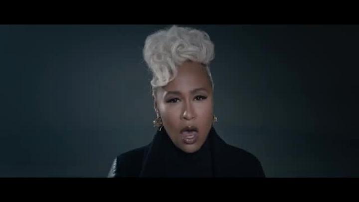 скачать клип Emeli Sande - Breathing Underwater