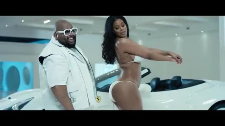 скачать клип E-40 ft. Jazzy Pha and B-Legit - SAVAGE