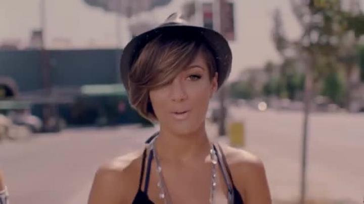 скачать клип The Saturdays ft. Sean Paul - What About Us