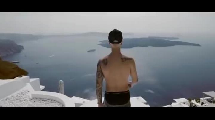 скачать клип DJ Snake ft. Justin Bieber - Let Me Love You