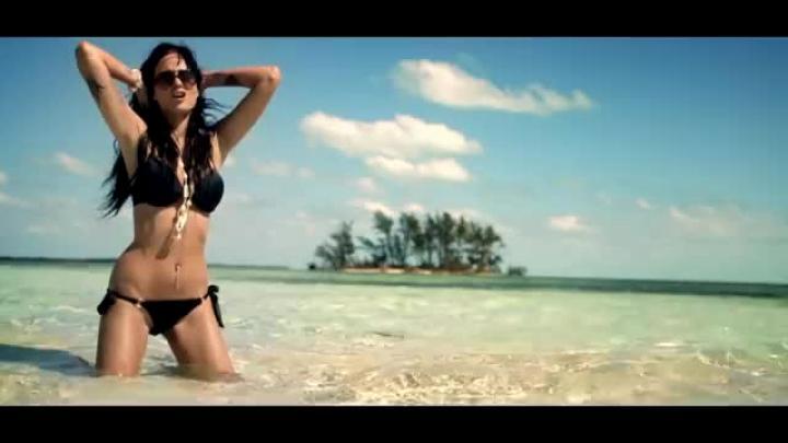 скачать клип Ocean Drive - S.O.S