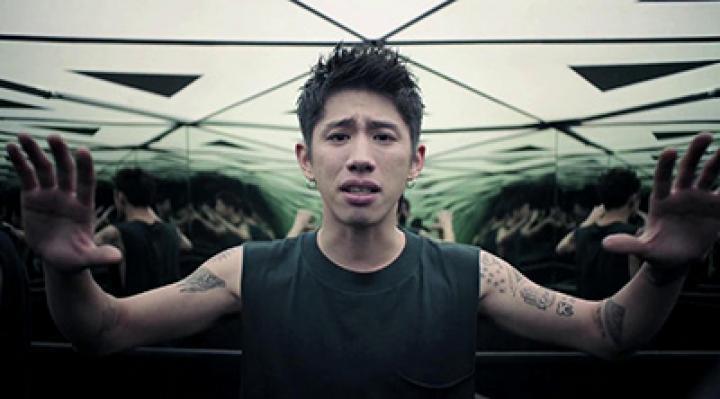 скачать клип One Ok Rock - We Are