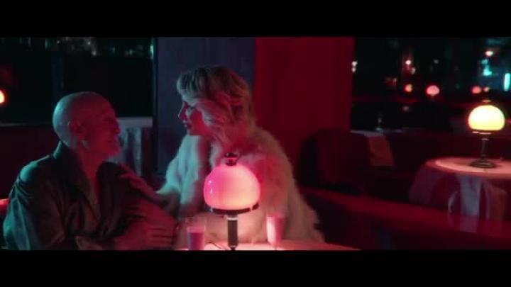 скачать клип Baustelle - Amanda Lear