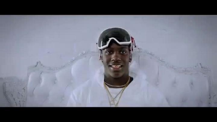 скачать клип Lil Yachty - Shoot Out The Roof