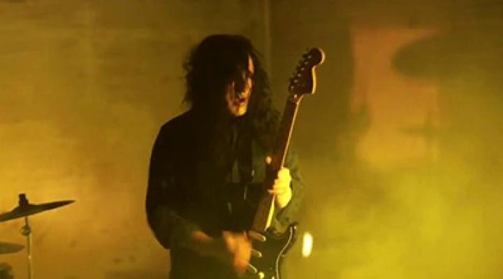 скачать клип The Pretty Reckless - Oh My God