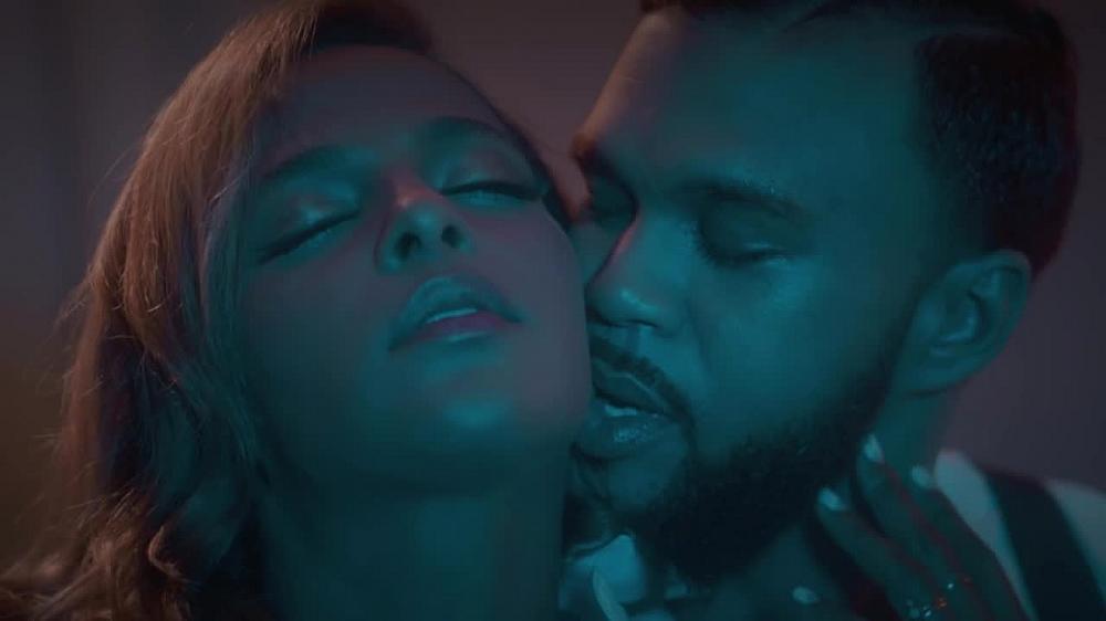 скачать клип Jidenna - Bambi