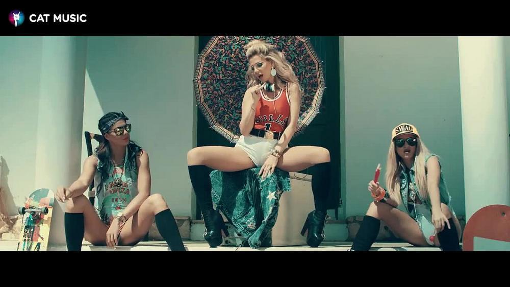 скачать клип Andreea Banica feat. Veo - Linda