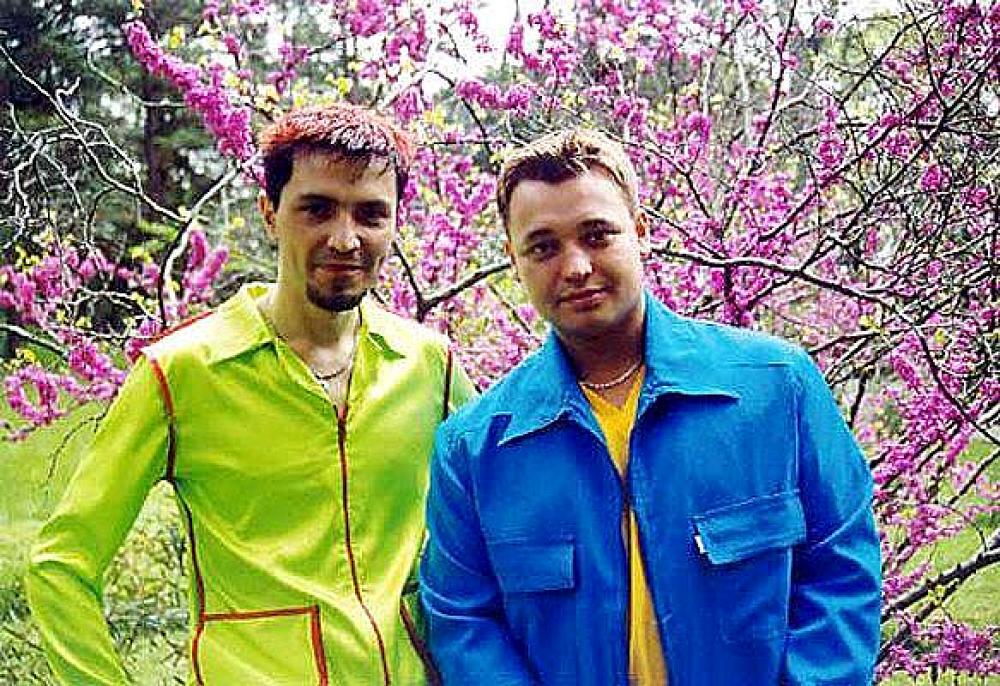 скачать клип Руки вверх - Ай-яй-яй девчонка