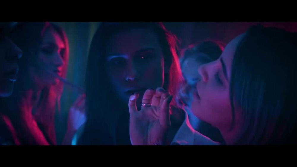 скачать клип Stigmata - Цунами