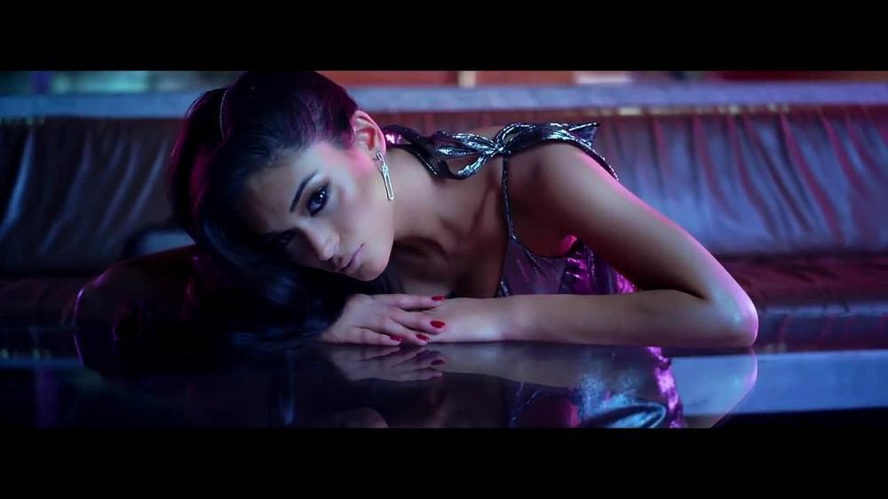 скачать клип Massari - So Long