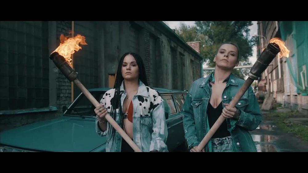 скачать клип Sylwia Grzeszczak - Tamta dziewczyna