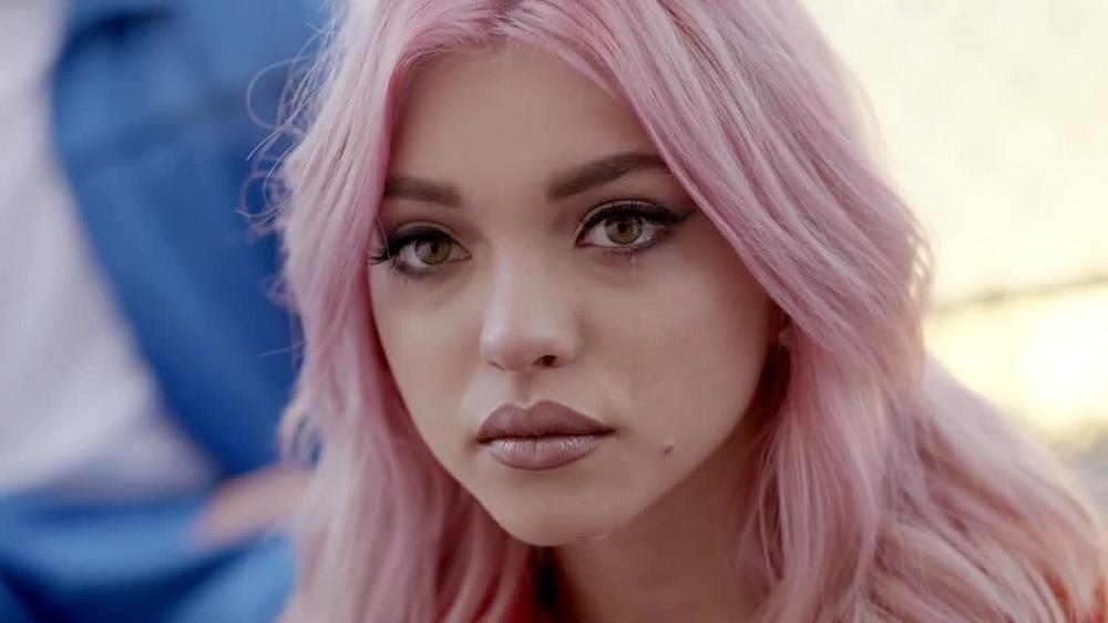 скачать клип Hey Violet - Break My Heart