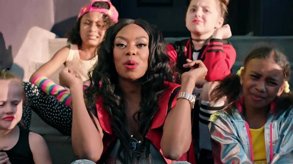 скачать клип Lady Leshurr - Juice