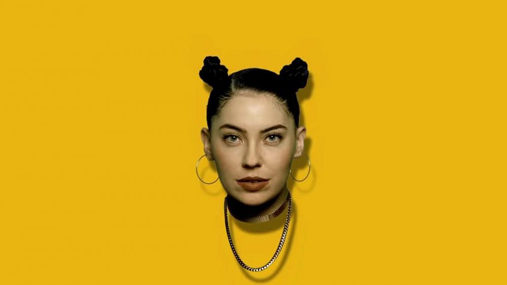 скачать клип Bishop Briggs - The Way I Do
