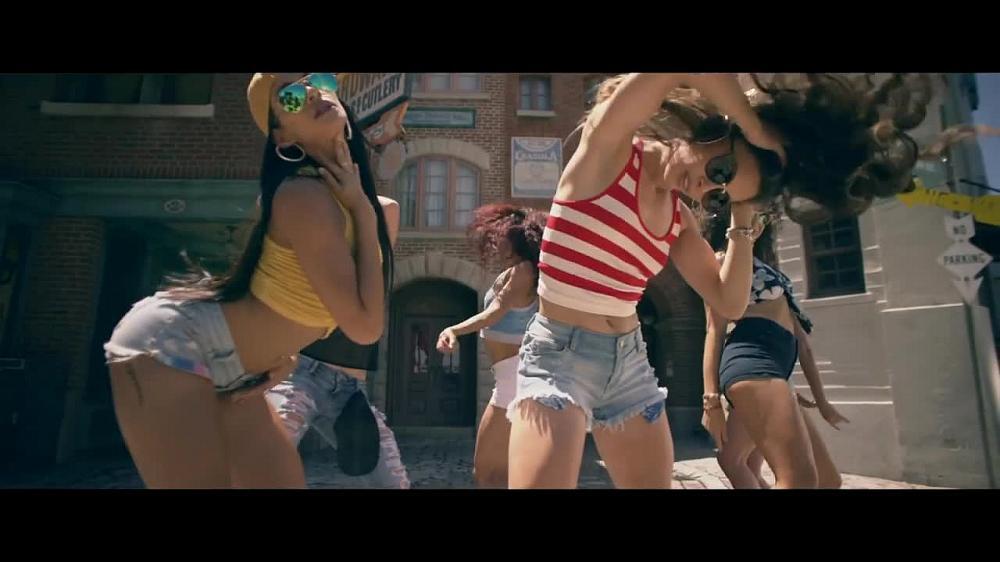 скачать клип Chayanne ft. Wisin - Que Me Has Hecho