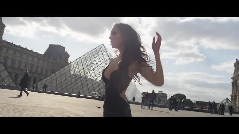 скачать клип Markus Schulz pres. Dakota ft. Bev Wild - Running Up That Hill