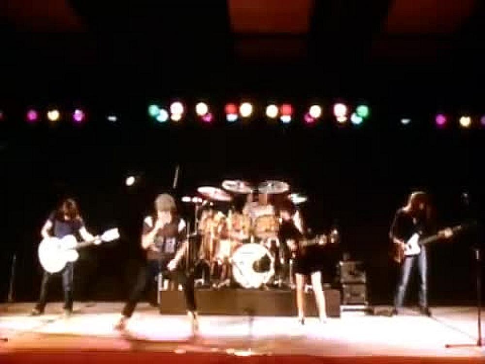 скачать клип AC/DC - Back In Black