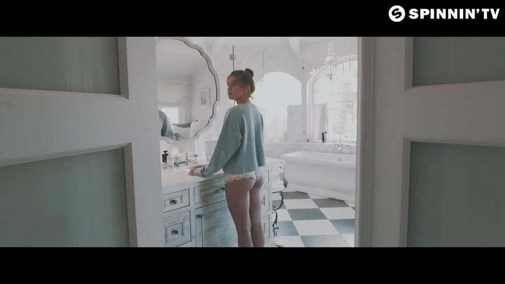 скачать клип Dzeko ft. Brynn Elliott - California