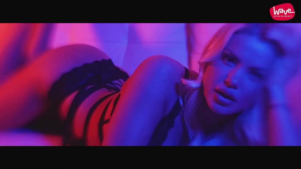 скачать клип Kid Vibes ft. Don Bang and Juice - Tonight