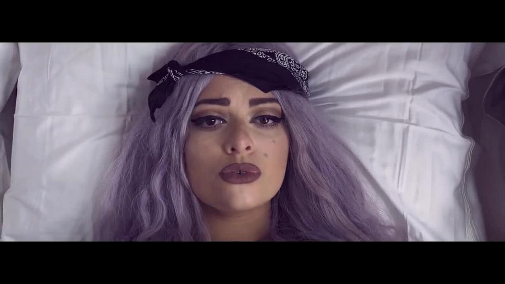 скачать клип Reign - The Last Time