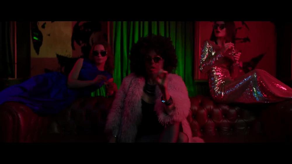 скачать клип Black Russian Mama ft. Bass - Бузова не пой