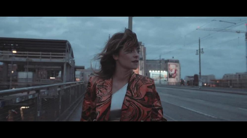 скачать клип Francesca Michielin - Vulcano