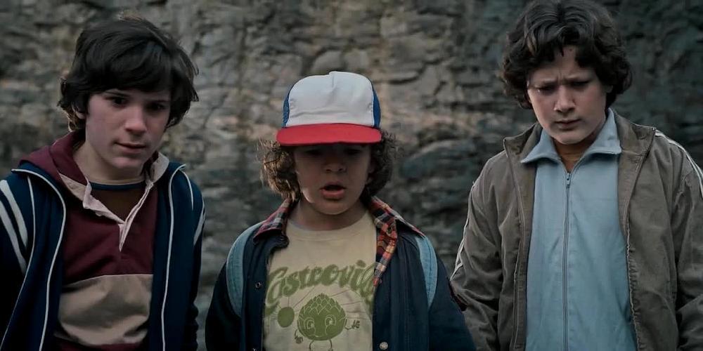 скачать клип The Nearly Deads - Frequencies (Stranger Things Tribute)