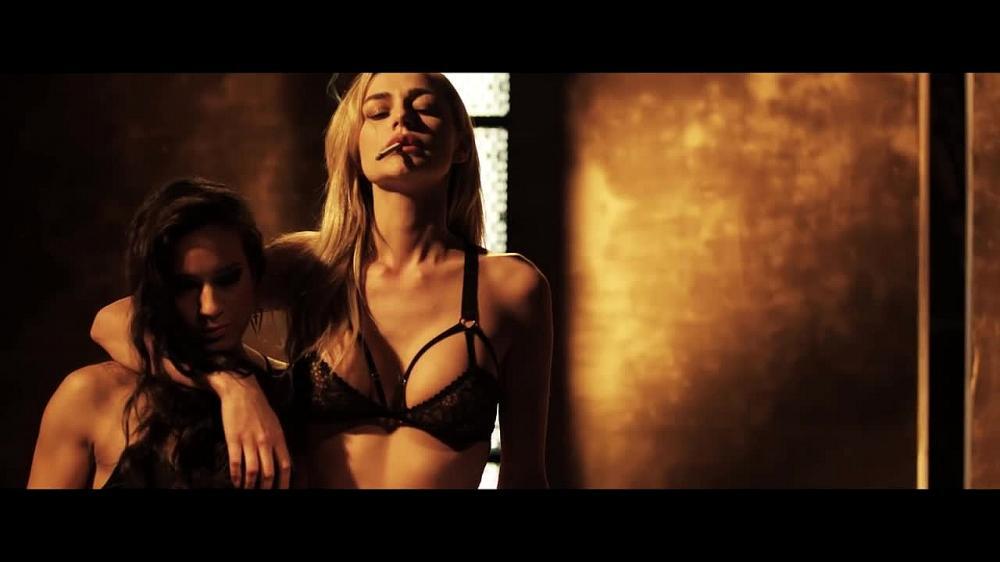 скачать клип Project Pat ft. Wiz Khalifa - Twerk It
