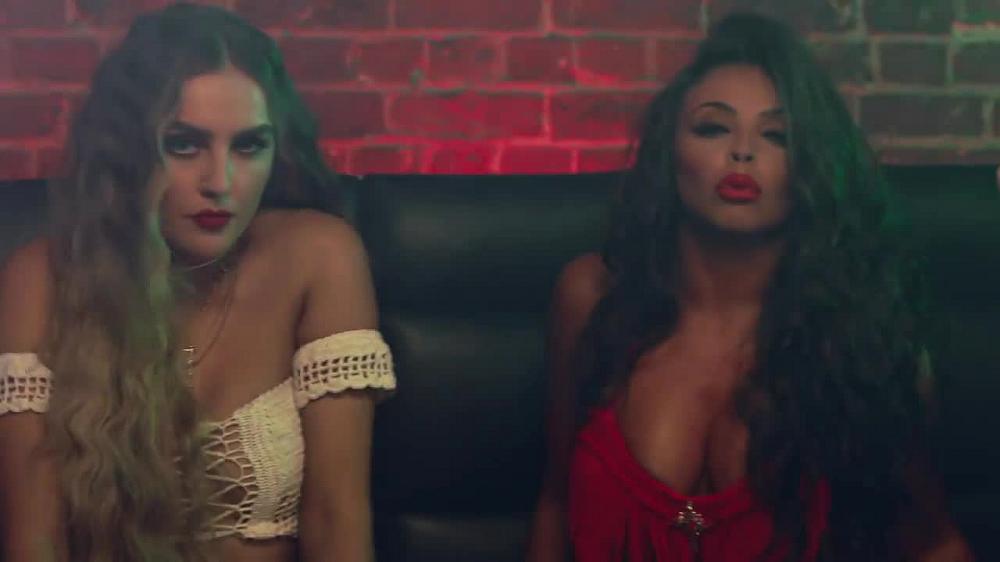 скачать клип CNCO, Little Mix - Reggaeton Lento (Remix)