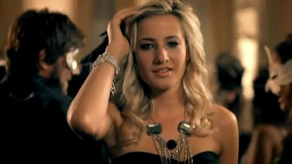 скачать клип Lady Antebellum - Need You Now