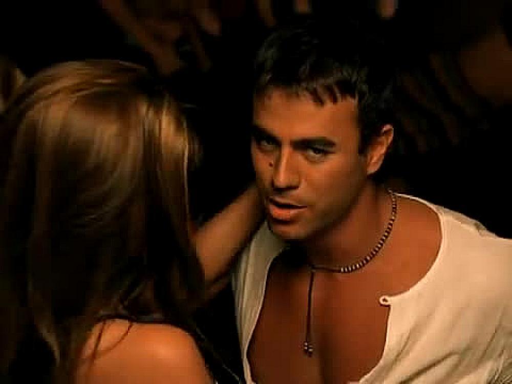 скачать клип Whitney Houston - Could I Have This Kiss Forever