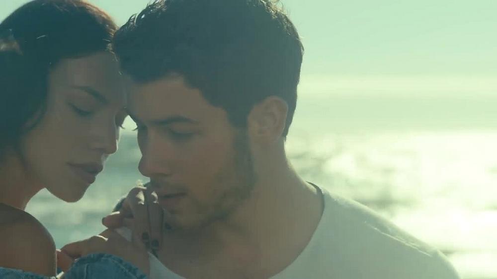 скачать клип Nick Jonas - Find You
