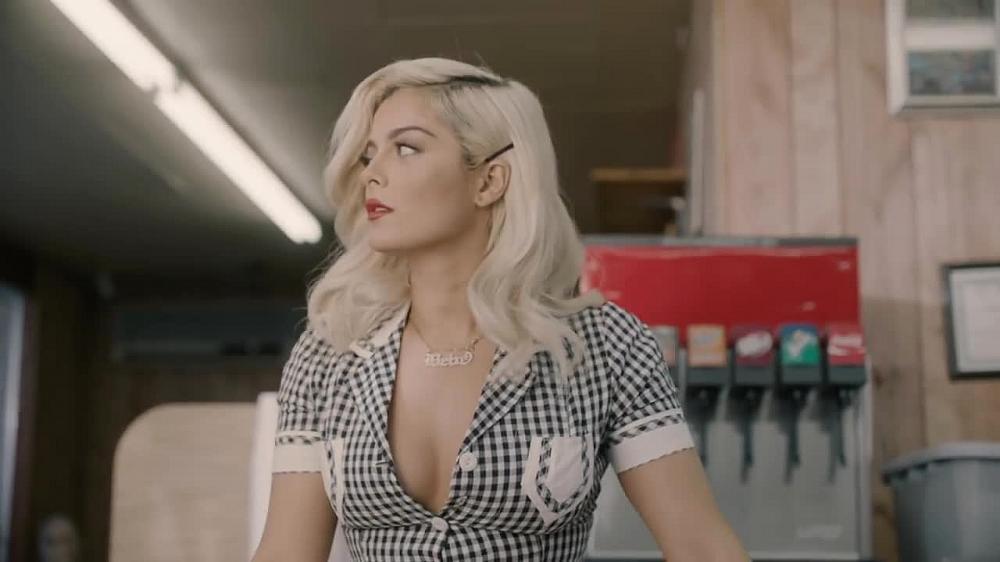 скачать клип Bebe Rexha - Meant to Be