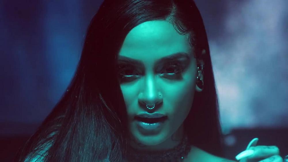 скачать клип Calvin Harris ft. Kehlani, Lil Yachty - Faking It