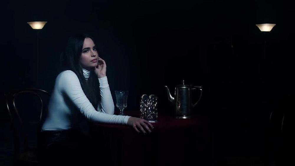 скачать клип Sofia Carson - Back to Beautiful ft. Alan Walker