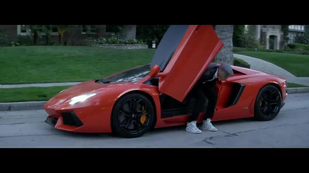 скачать клип Chris Brown - Fine China