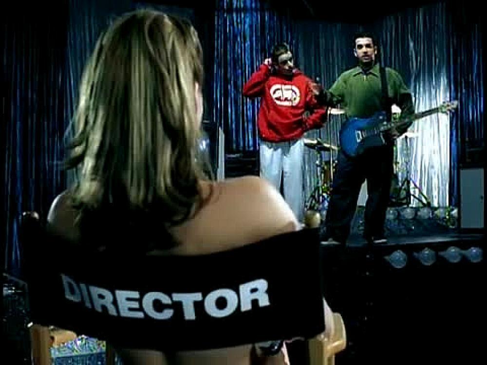 скачать клип Bloodhound Gang - The Ballad Of Chasey Lain