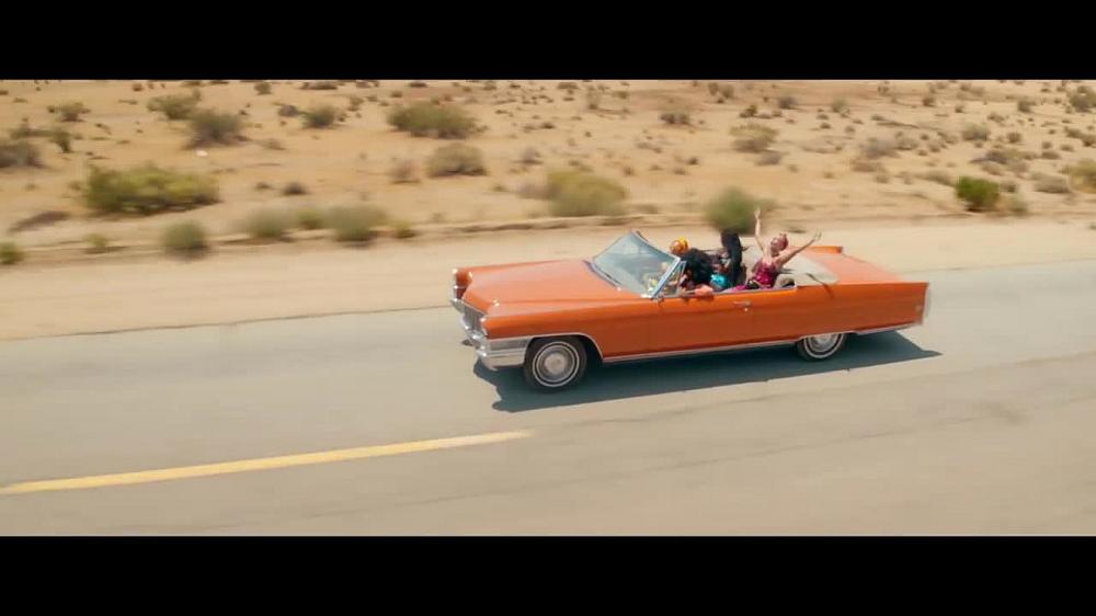 скачать клип Halsey - Bad At Love