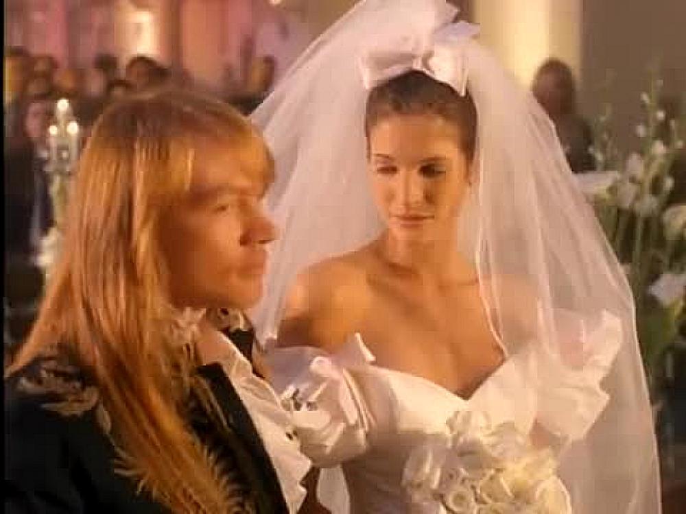скачать клип Guns N Roses - November Rain