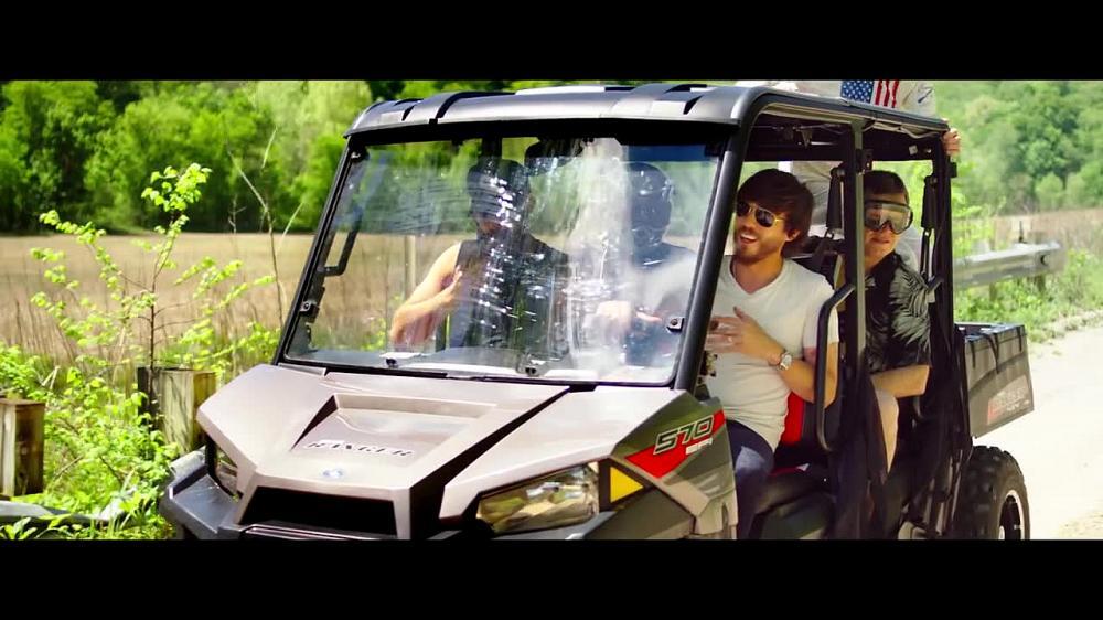 скачать клип Chris Janson - Fix A Drink