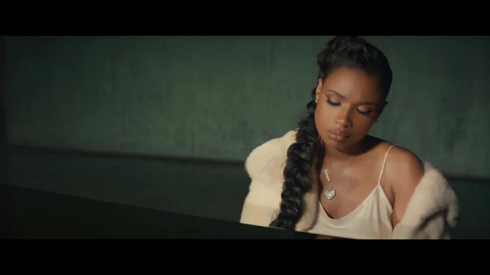 скачать клип Jennifer Hudson - Burden Down