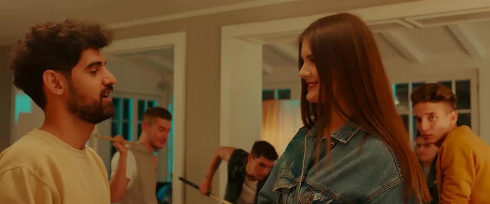 скачать клип The Motans - Friend Zone