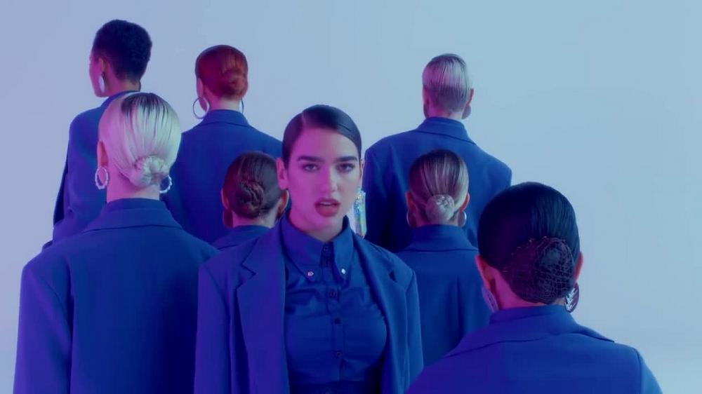 скачать клип Dua Lipa - IDGAF