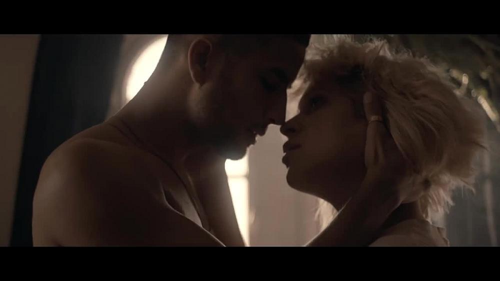 скачать клип Parson James - Only You