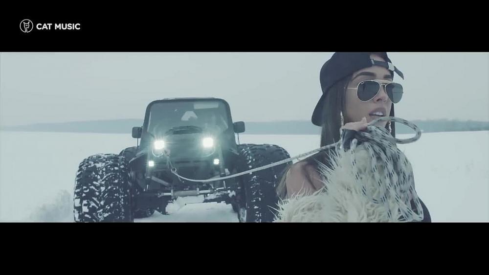 скачать клип Black Matias Feat. What is UP - Atat De Rece