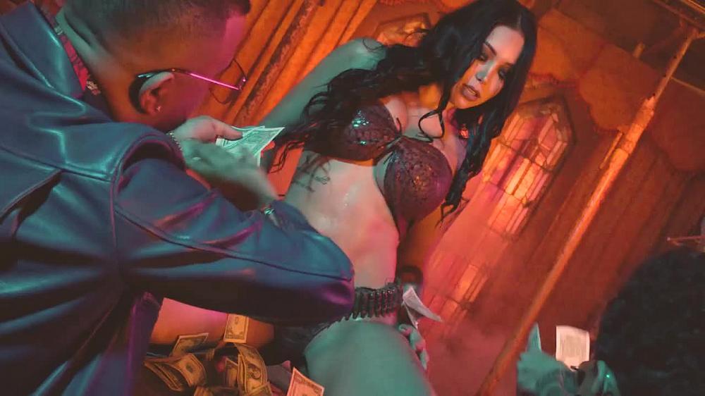 скачать клип Justin Quiles Ft. Dimelo Flow - Dinero Facil