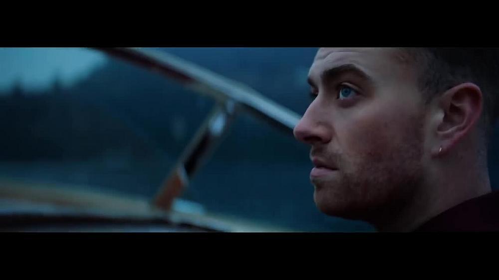 скачать клип Sam Smith Ft. Logic - Pray