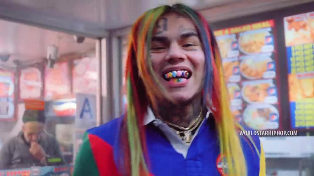 скачать клип 6IX9INE - Billy