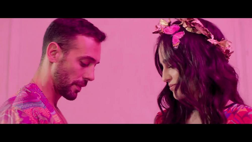 скачать клип Paty Cantu - Mariposas